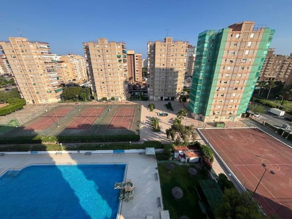 Продажа квартиры на Piso en Dep Juan Matos, 1 -2, La Albufereta, Alicante / Alacant, Аликанте / Алакант
photo 1