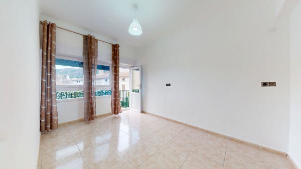Venta de piso en Piso en Ferriz, Maestro Carrascosa - Banda de Música, Villena, Villena
thumbnail 3