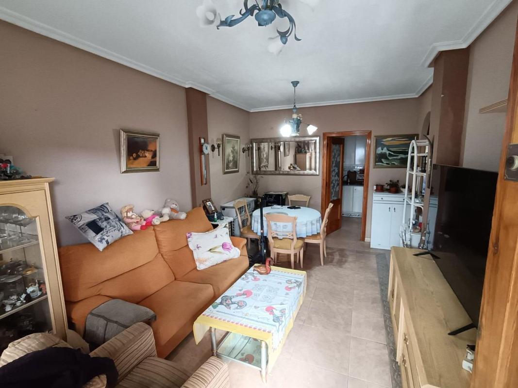 Недвижимость на продажу и в аренду в Испании photo 3