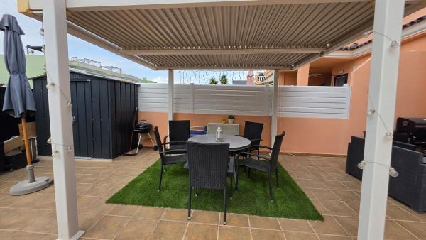 Chalet pareado en Calle de Finlandia, 7, Puerto Marino, Gran Alacant thumbnail 3