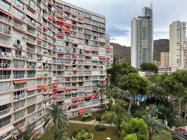 Продажа квартиры на Piso en Avenida de Roma, Zona Sierra Helada, Benidorm, Бенидорм
thumbnail 3
