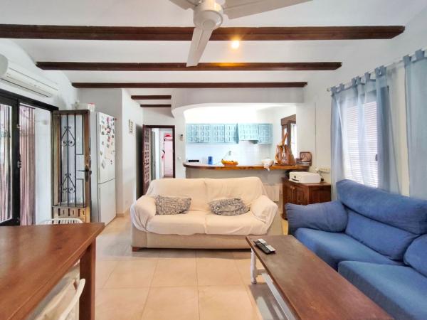 Частный шале на продаже в  Casa o chalet en El Montgó, Denia, Дения photo 4
