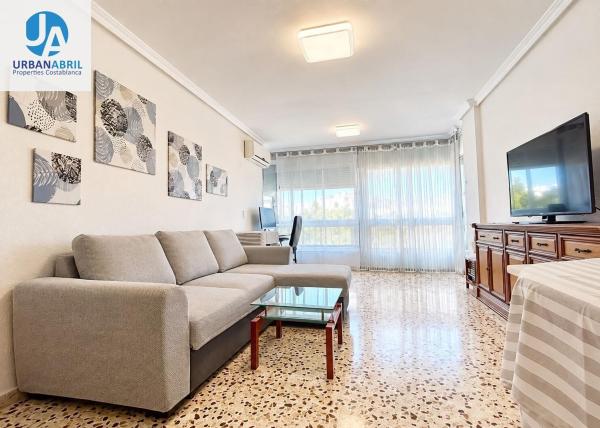 Продажа квартиры на Piso en Calle de Fra Juan Tensa, Campello Pueblo, El Campello, Эль Кампельо
photo 1