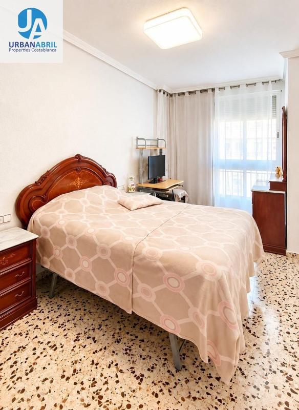 Продажа квартиры на Piso en Calle de Fra Juan Tensa, Campello Pueblo, El Campello, Эль Кампельо
 photo 4