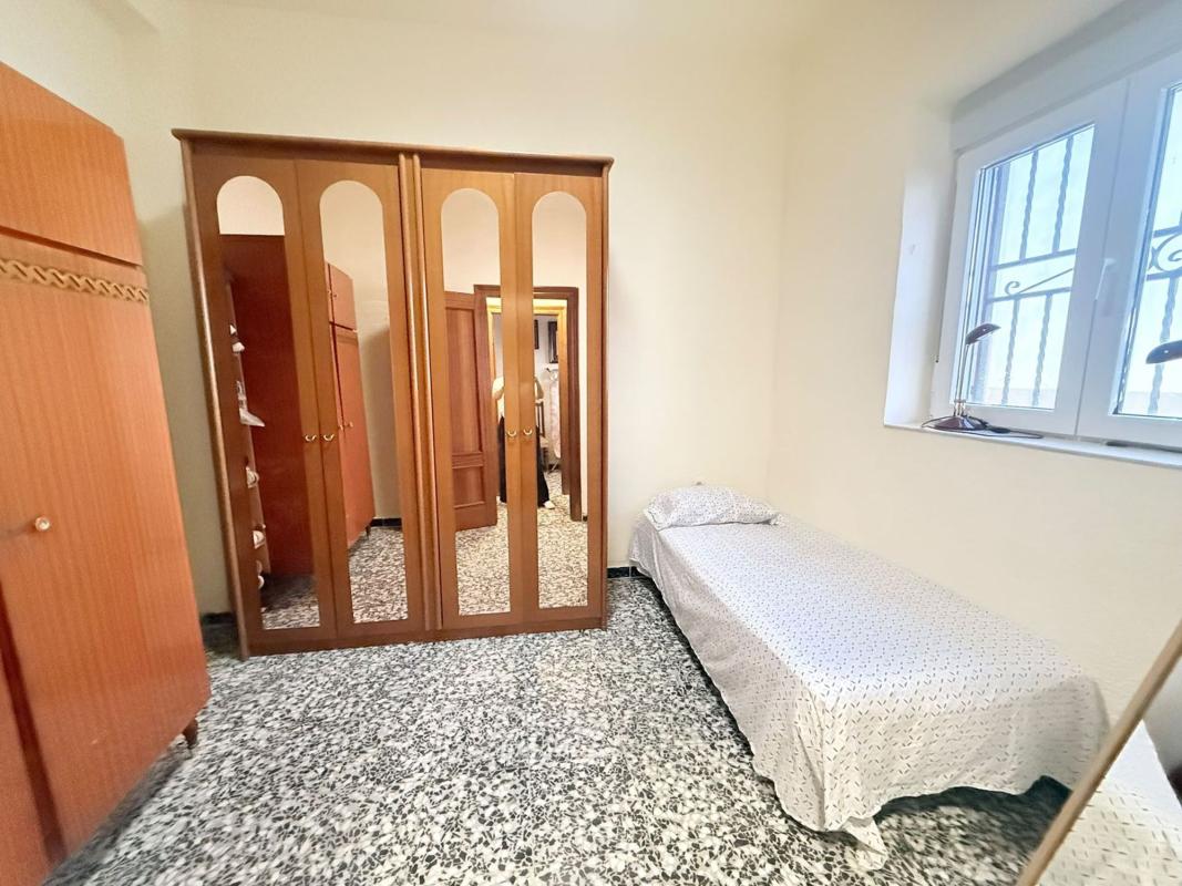 Sprzedaż mieszkania w Piso en Centro, Elda, Elda
photo 4