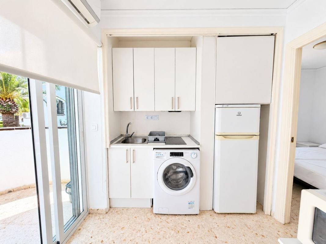 Продажа квартиры на Piso en Calle Grúa, El Palmar-Los Molinos, Denia, Дения
 photo 4