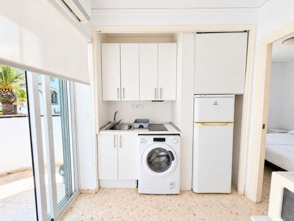 Продажа квартиры на Piso en Calle Grúa, El Palmar-Los Molinos, Denia, Дения
 photo 4