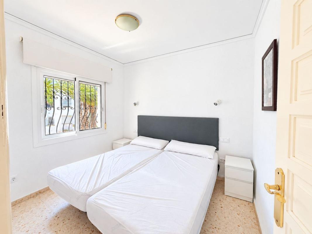 Продажа квартиры на Piso en Calle Grúa, El Palmar-Los Molinos, Denia, Дения
 photo 5