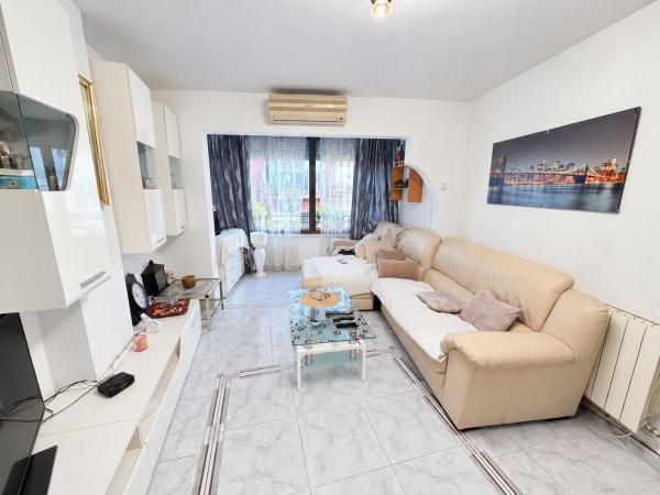 Продажа квартиры на Piso en CL Taquigrafo Marti, Campoamor, Alicante / Alacant, Аликанте / Алакант
 photo 2