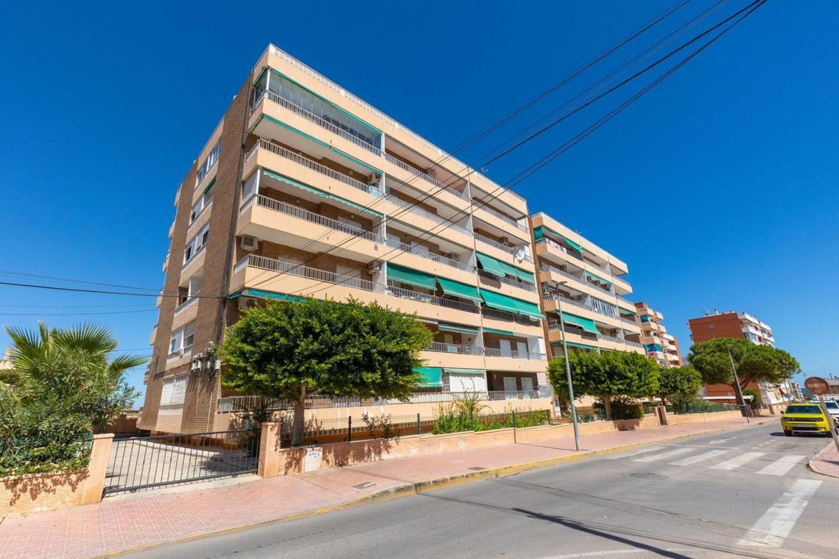 Sprzedaż mieszkania w Piso en Punta Prima, Torrevieja, Torrevieja
photo 2