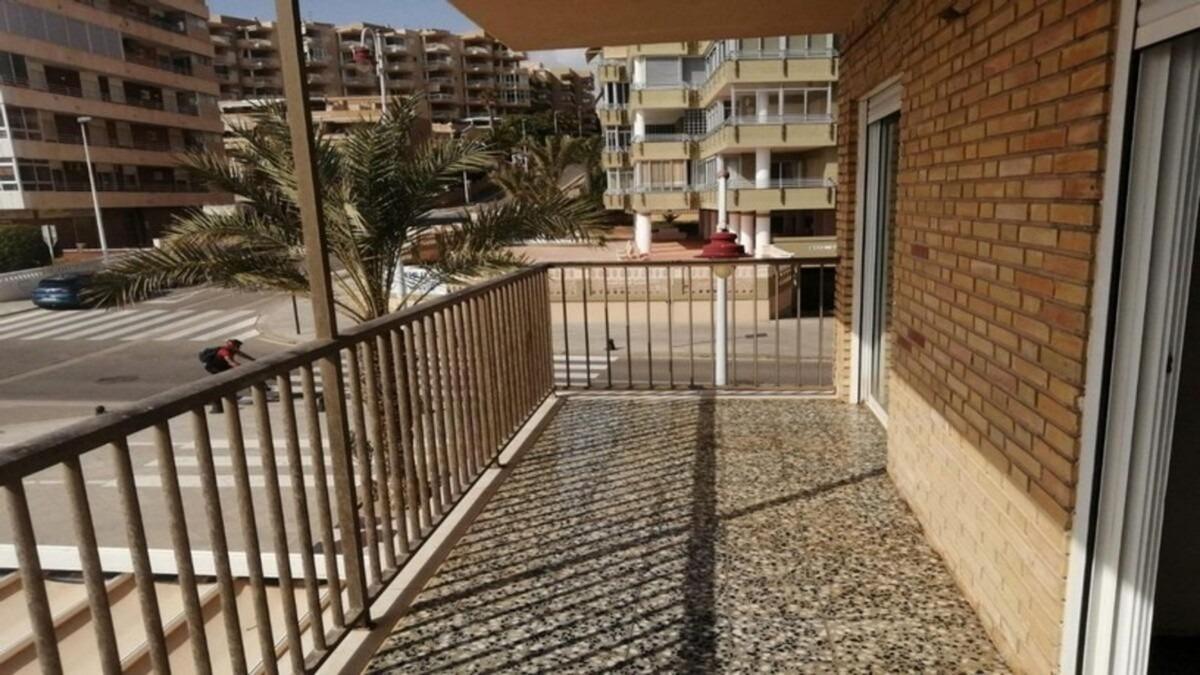 Продажа квартиры на Piso en Arenales del Sol, Elche / Elx, Эльче / Эльх
photo 1