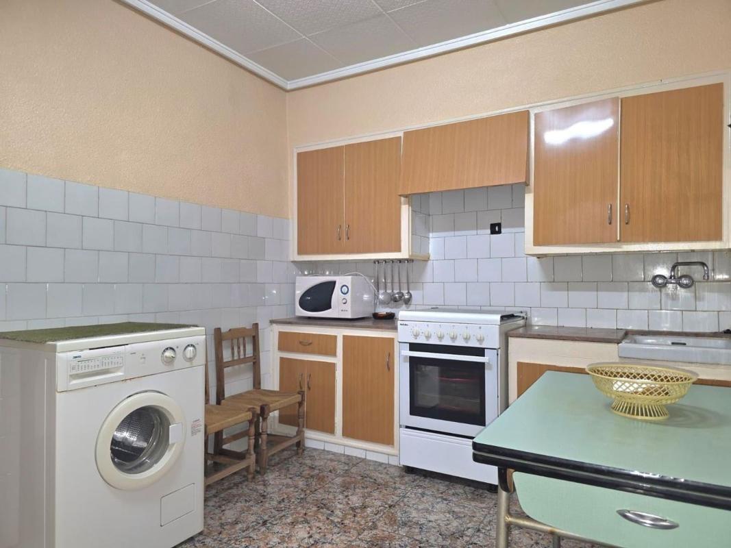 Продажа квартиры на Piso en Calle Esperidion Porta Requesens, Carrús Este, Elche / Elx, Эльче / Эльх
 photo 2
