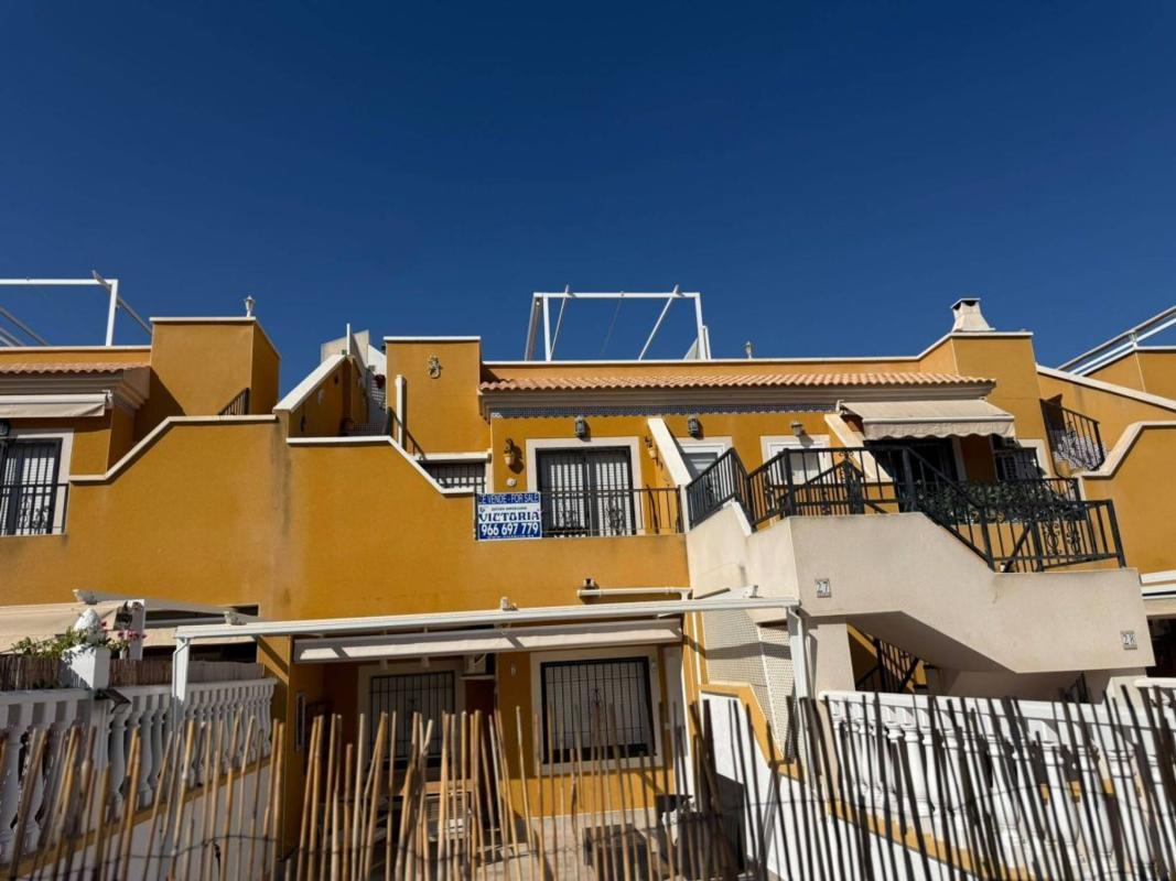 Продажа квартиры на Piso en Calle Segovia, 2, Arenales del Sol, Elche / Elx, Эльче / Эльх
photo 1