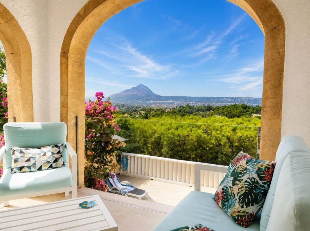 Properties for sale and rent in Spain photo 1