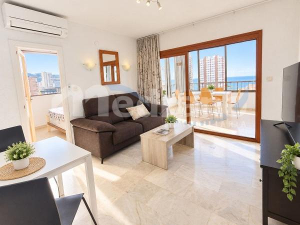 Sprzedaż mieszkania w Piso en Playa de Levante, Benidorm, Benidorm
photo 1