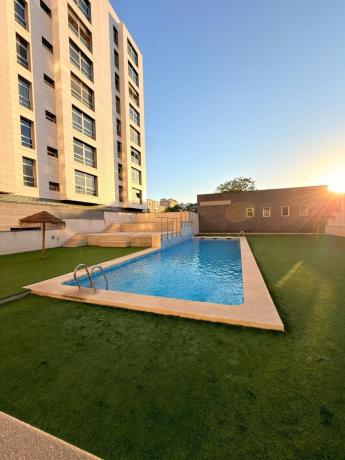Квартира на продажу на  Piso en Calle Vicente Alexandre, Benisaudet, Alicante / Alacant, Аликанте / Алакант photo 1
