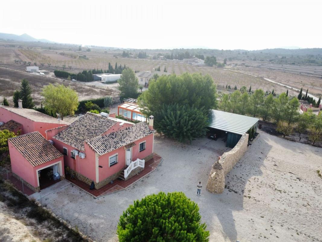 Sprzedaż niezależnego domku jednorodzinnego w Casa o chalet en Lel, Pinoso, Pinoso photo 2