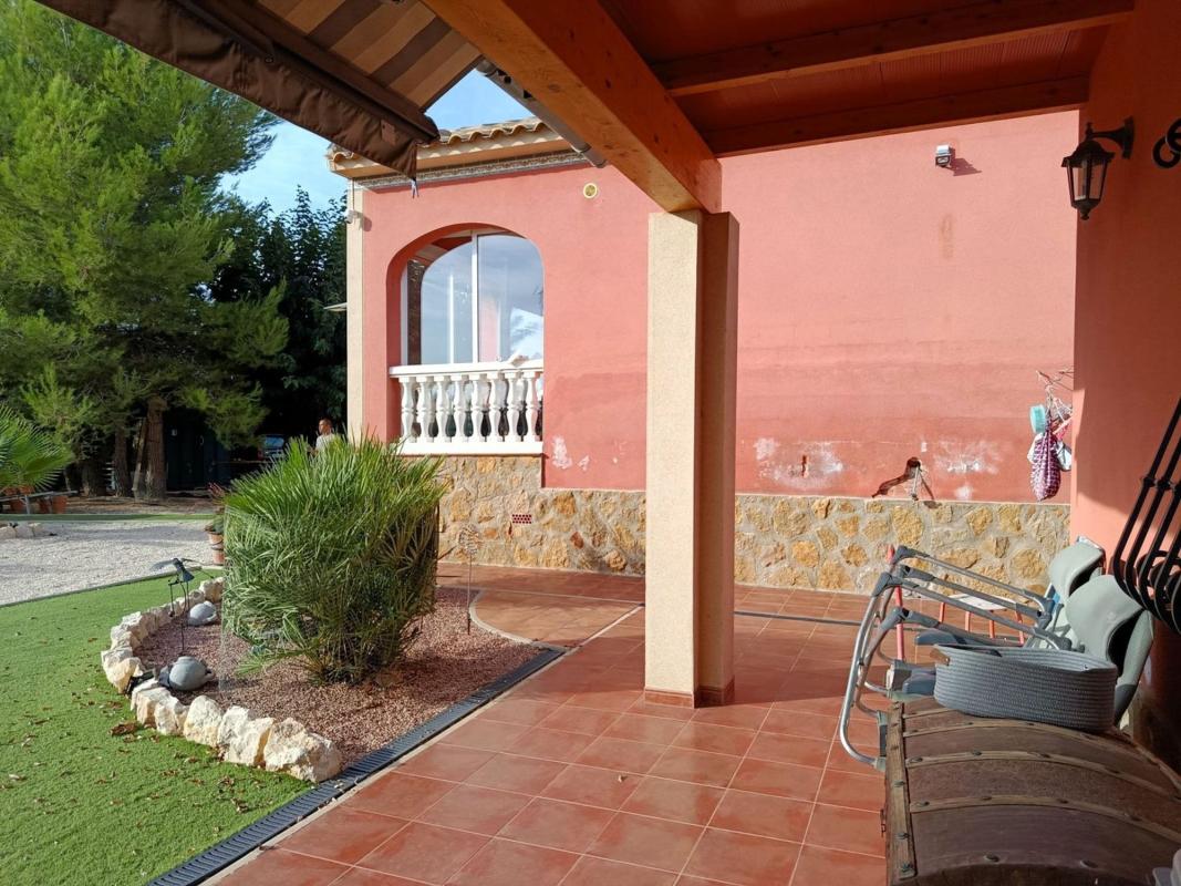 Sprzedaż niezależnego domku jednorodzinnego w Casa o chalet en Lel, Pinoso, Pinoso photo 4