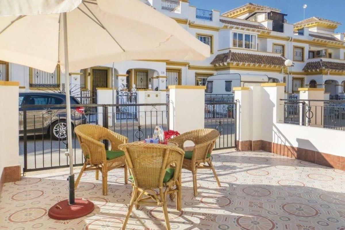 Properties for sale and rent in Spain photo 2