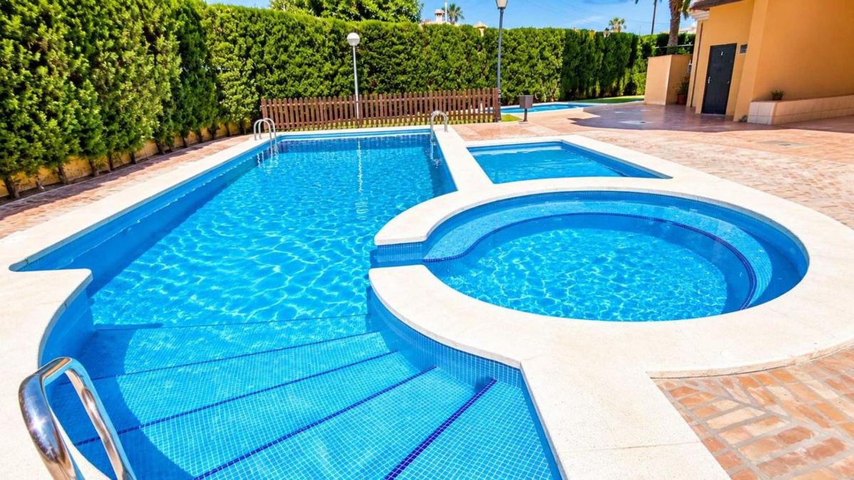 Venta de piso en Piso en Playa de los Locos, Torrevieja, Torrevieja
 photo 2