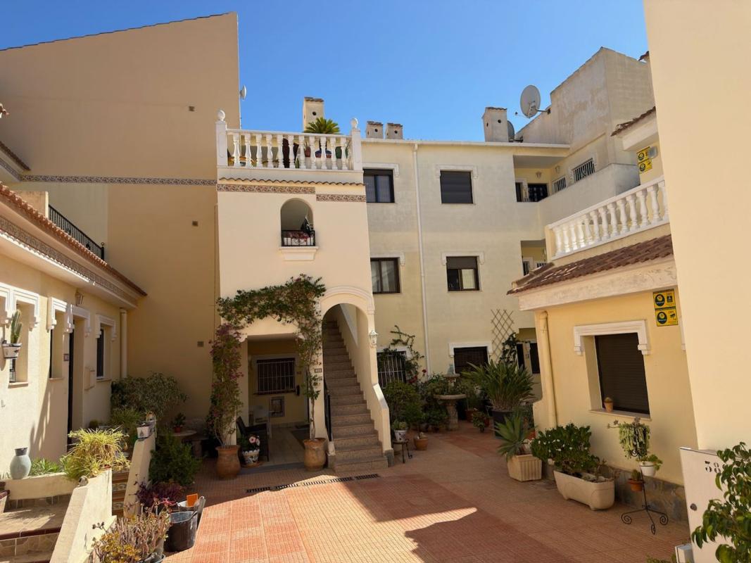 Sale of apartment in Piso en Rojales Hills - Rosa Bungalows, Rojales, Rojales
photo 1