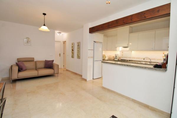 Chalet adosado en Calle Magallanes, 63, La Veleta, Torrevieja photo 4