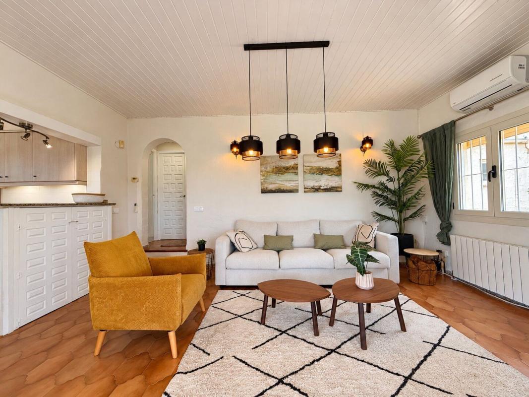 Продажа отдельного шале в Casa o chalet en Orba, Орба photo 5