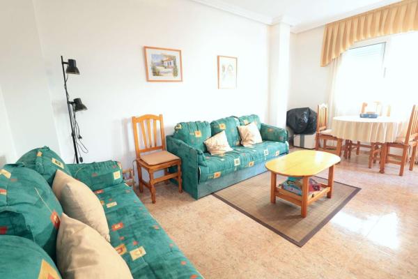 Продажа квартиры на Piso en Calle Monteagudo, El Acequión, Torrevieja, Торревьеха
 photo 1