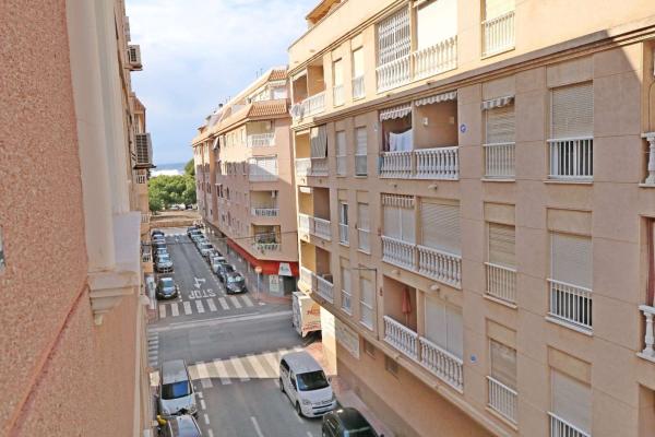 Продажа квартиры на Piso en Calle Monteagudo, El Acequión, Torrevieja, Торревьеха
 photo 3