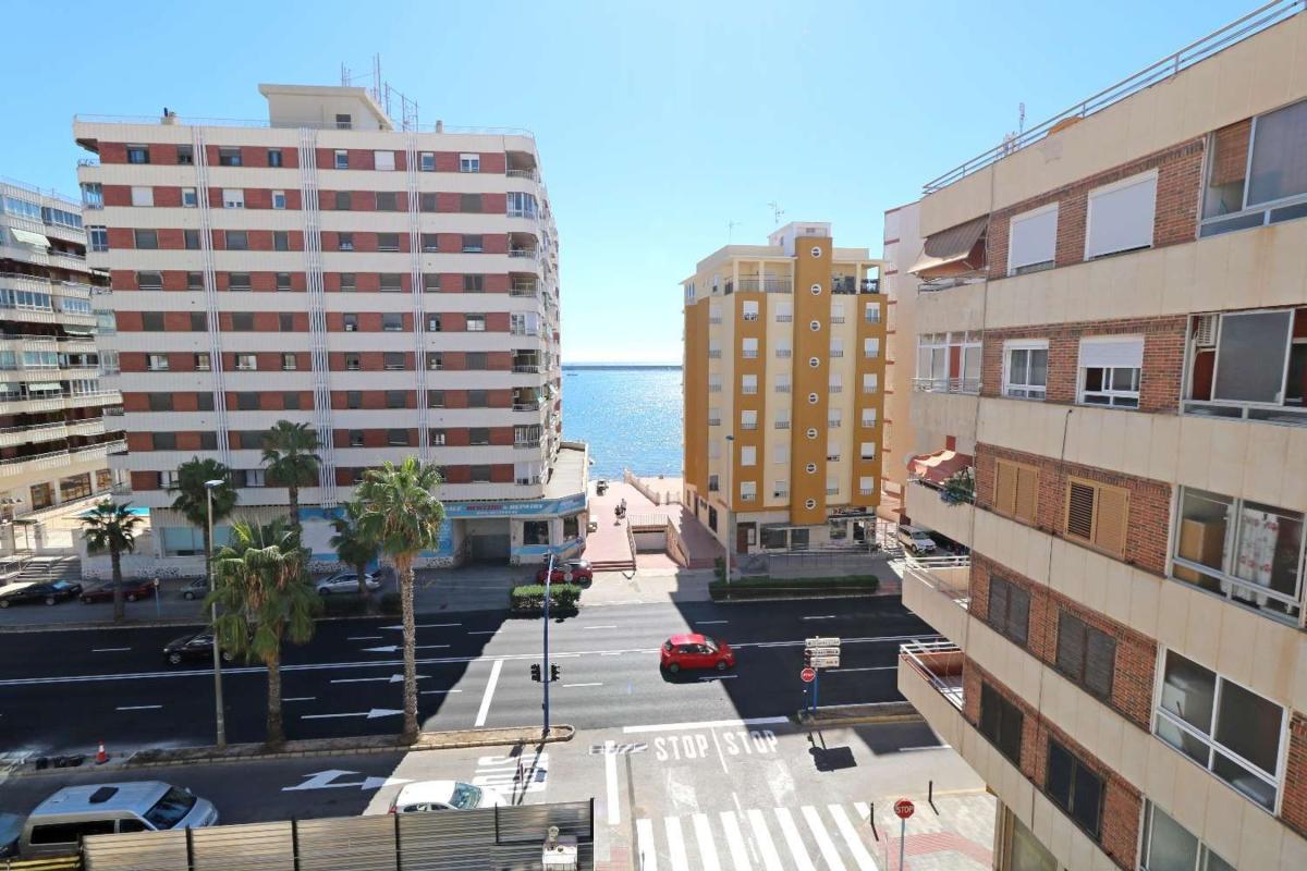 Продажа квартиры на Piso en Calle Beniel, El Acequión, Torrevieja, Торревьеха
photo 3