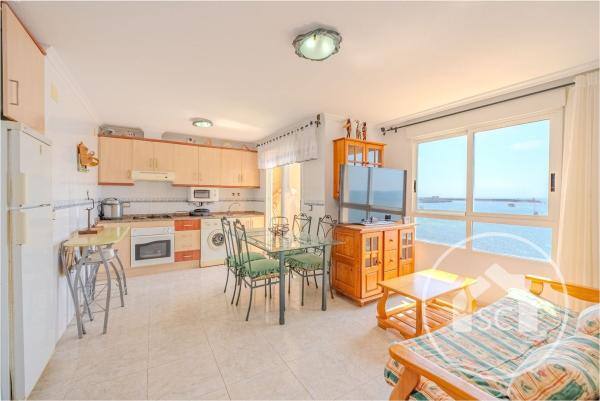Квартира на продажу на  Piso en Playa de los Náufragos, Torrevieja, Торревьеха photo 3