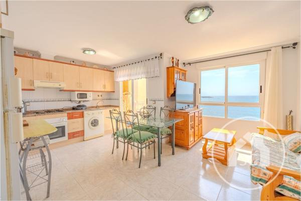 Квартира на продажу на  Piso en Playa de los Náufragos, Torrevieja, Торревьеха photo 4