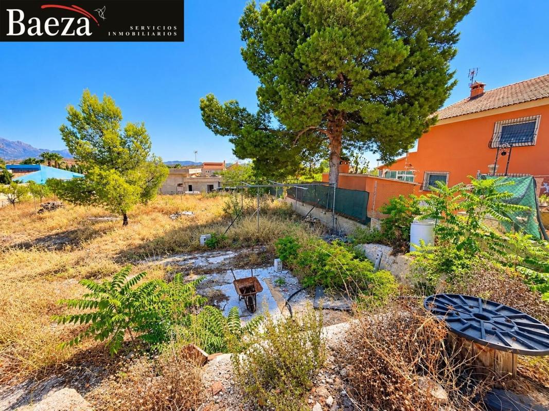 Land for sale in Mutxamel, Alicante photo 1