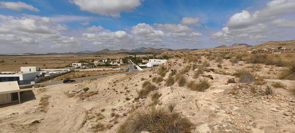 Terreno en venta en Mutxamel, Alicante photo 4