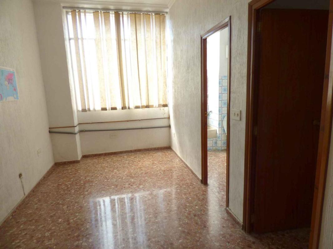 Properties for sale and rent in Spain photo 4