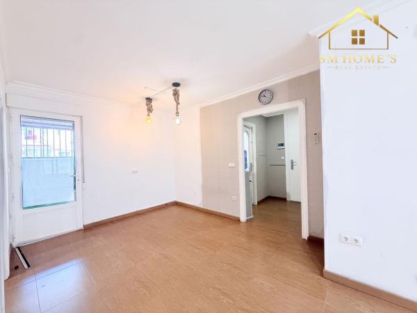 Venta de piso en Piso en Calle de Claudio Coello, Los Ángeles, Alicante / Alacant, Alicante / Alacant
 photo 2
