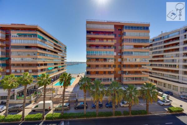 Sprzedaż mieszkania w Piso en El Acequión, Torrevieja, Torrevieja
 photo 1