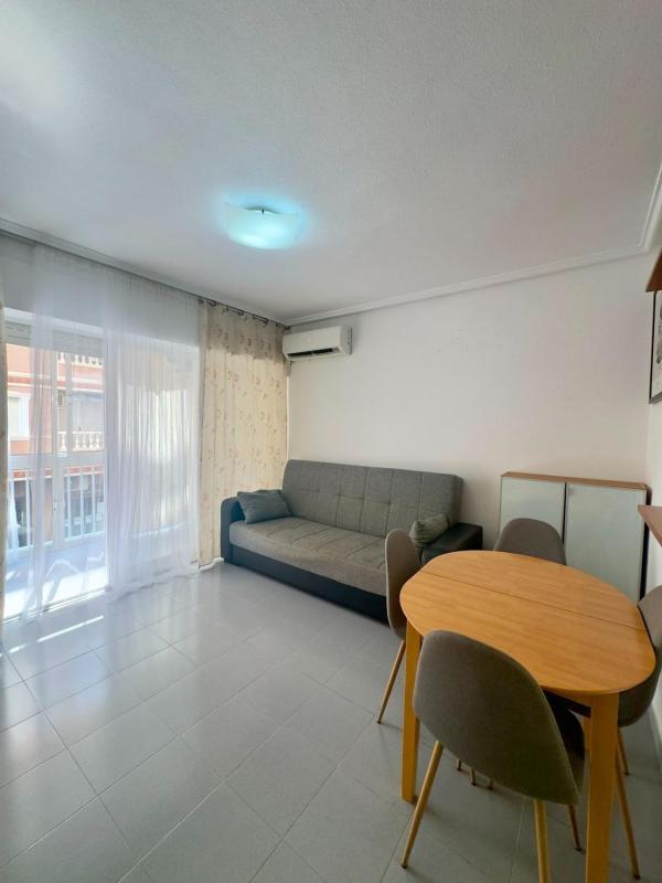Продажа квартиры на Piso en Calle San Pascual, 224, Avenida Habaneras - Curva de Palangre, Torrevieja, Торревьеха
photo 4