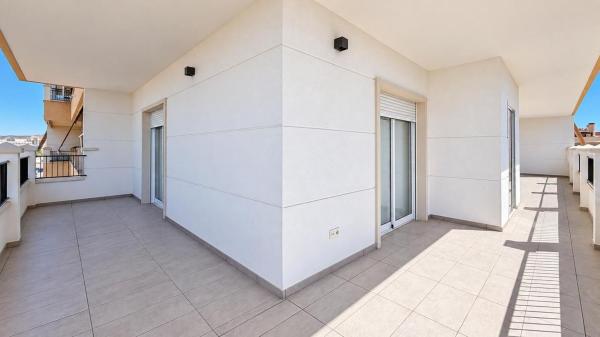 Продажа квартиры на Piso en Calle Sollana, Toscar, Elche / Elx, Эльче / Эльх
thumbnail 2