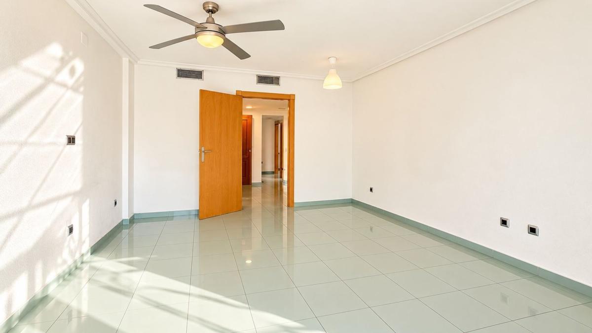 Sale of apartment in Piso en La Florida, Alicante / Alacant, Alicante
 photo 3