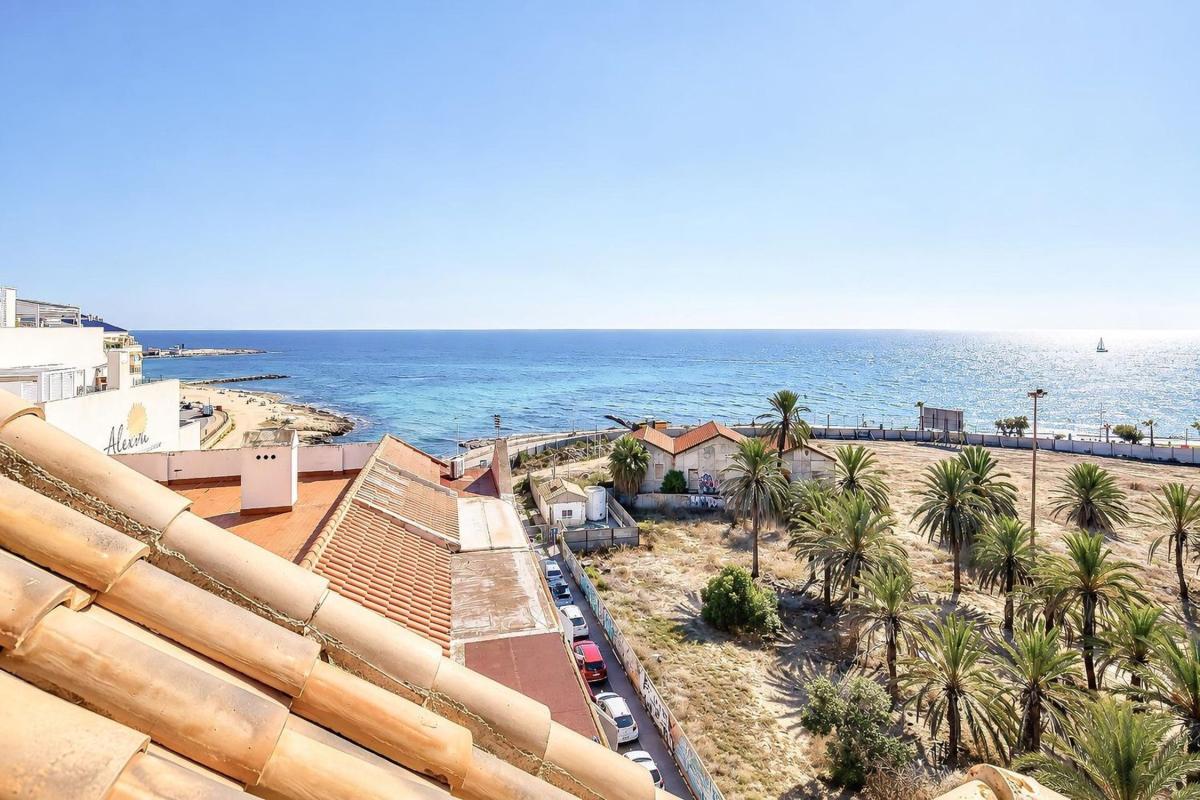 Sprzedaż duplexu w Dúplex en Calle Capitán García Gea, Playa del Cura, Torrevieja, Torrevieja photo 3