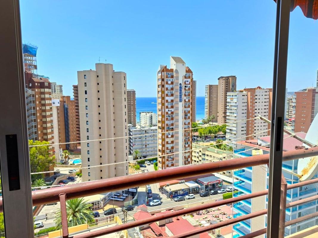 Venta de piso en Piso en Calle de Londres, Zona Sierra Helada, Benidorm, Benidorm
photo 1