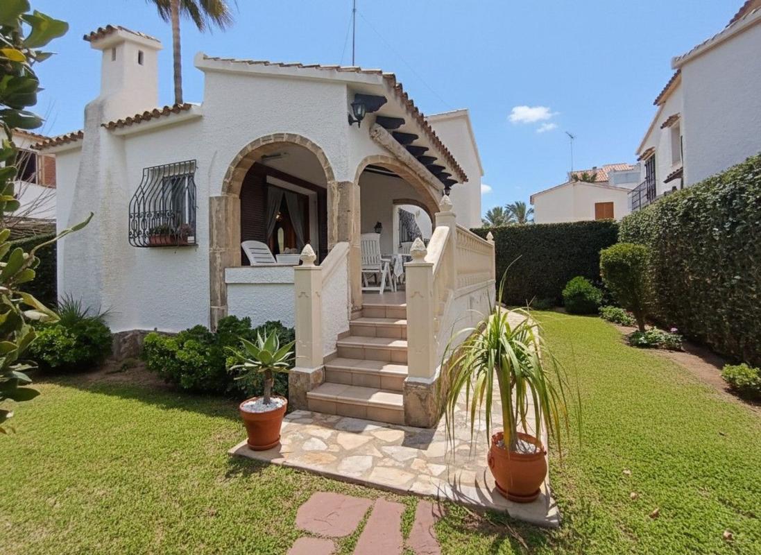 Venta de chalet independiente en Les Marines/Las Marinas, Denia
 photo 2