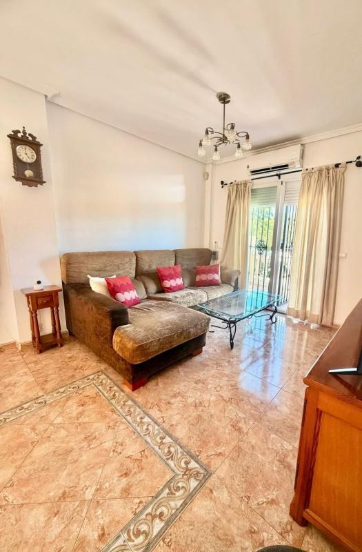 Недвижимость на продажу и в аренду в Испании photo 5