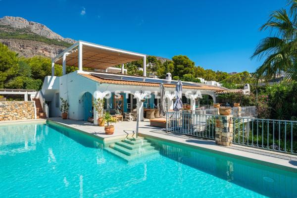Independent chalet for sale in Casa o chalet en Calle el Xoriguer, Altea la Vella, Altea, Altea
thumbnail 3