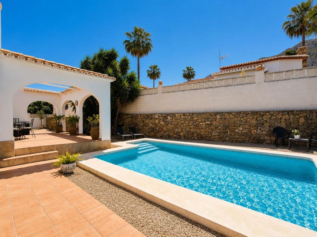 Sprzedaż niezależnego domku jednorodzinnego w Casa o chalet en El Montgó, Denia, Dénia photo 2