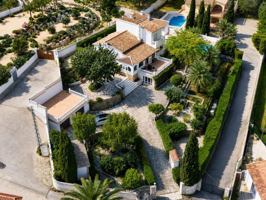 Sprzedaż niezależnego domku jednorodzinnego w Casa o chalet en El Montgó, Denia, Dénia photo 1