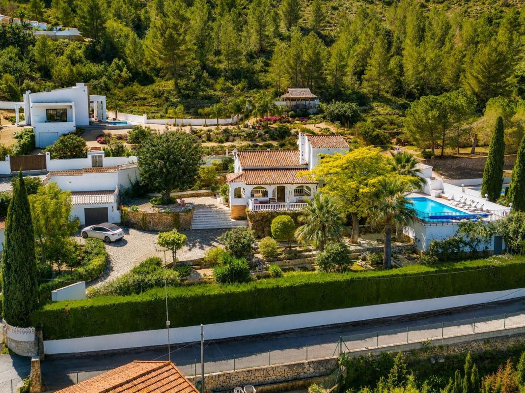 Sprzedaż niezależnego domku jednorodzinnego w Casa o chalet en El Montgó, Denia, Dénia photo 4