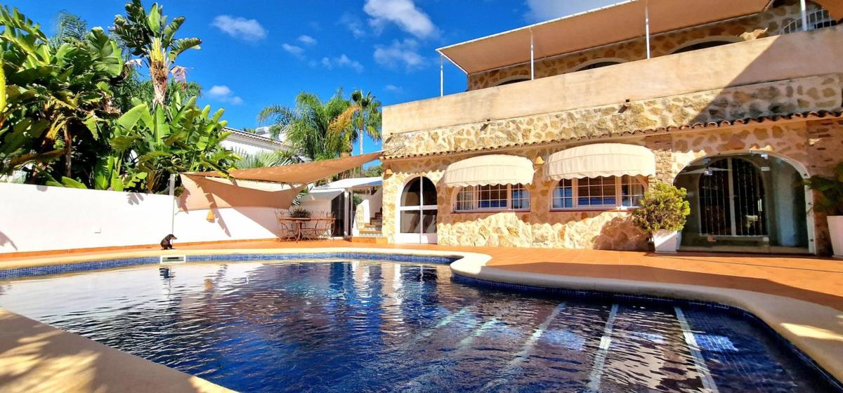 Properties for sale and rent in Spain photo 5