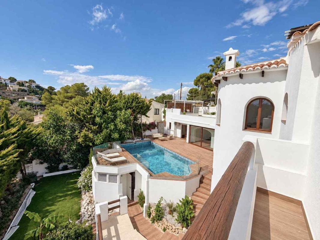 Properties for sale and rent in Spain photo 4
